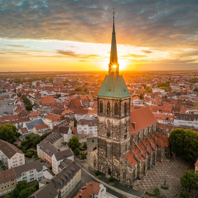Blick von Oben auf den St.-Andreas-Kirchturm