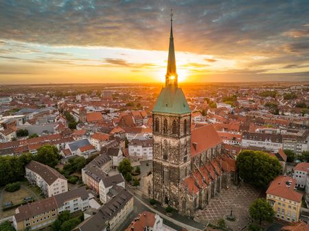 Blick von Oben auf den St.-Andreas-Kirchturm