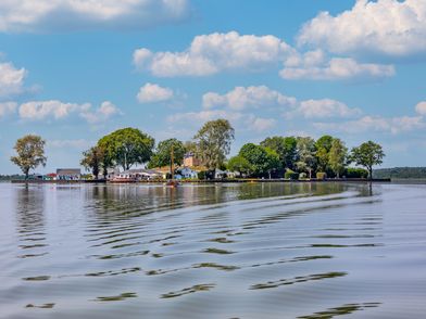 Insel Wilhelmstein mit Auswanderer