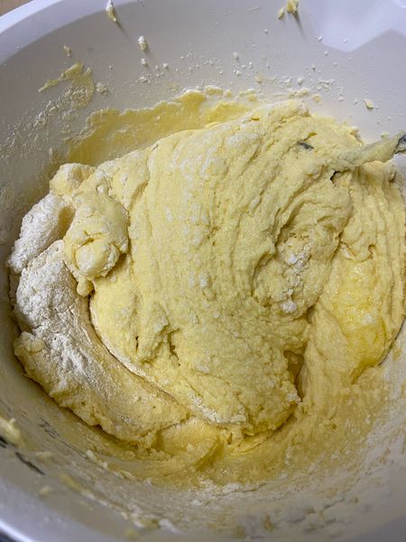 Roher Teig Hildesheimer Pumpernickel beim Backen.