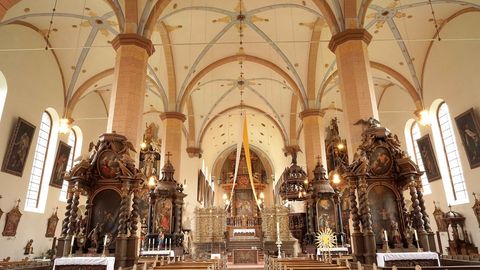 Zu sehen ist das Innere der Klosterkirche Lamspringe.
